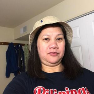 Meet your Posher, Desiree